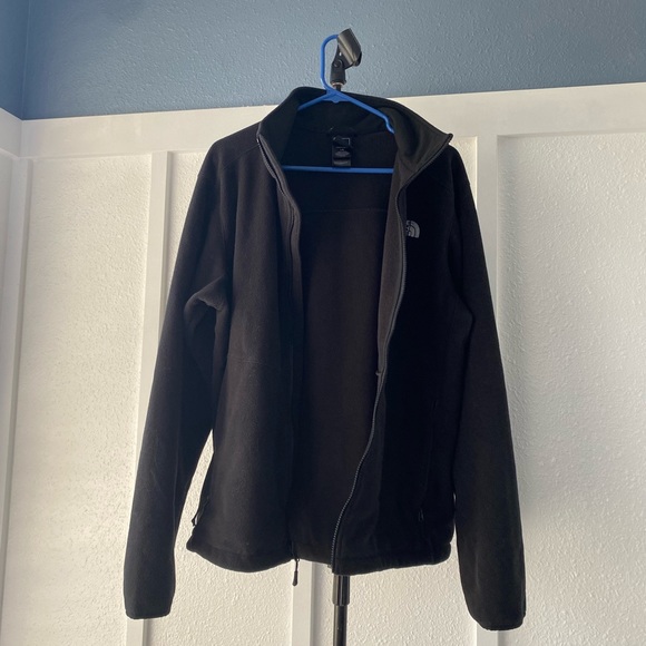 The NorthFace fleece jacket. - Picture 2 of 6